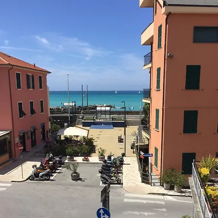 Hotel Doria 3*
