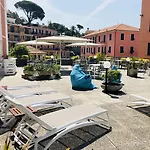 Doria Hotel 3*