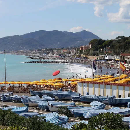 Doria 3* קאבי די לבאניה