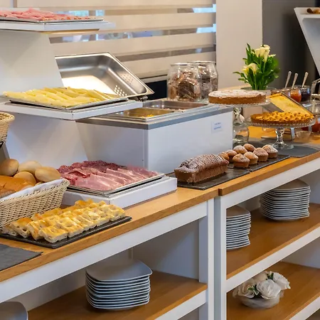 Doria 3* カヴィ・ディ・ラヴァーニャ